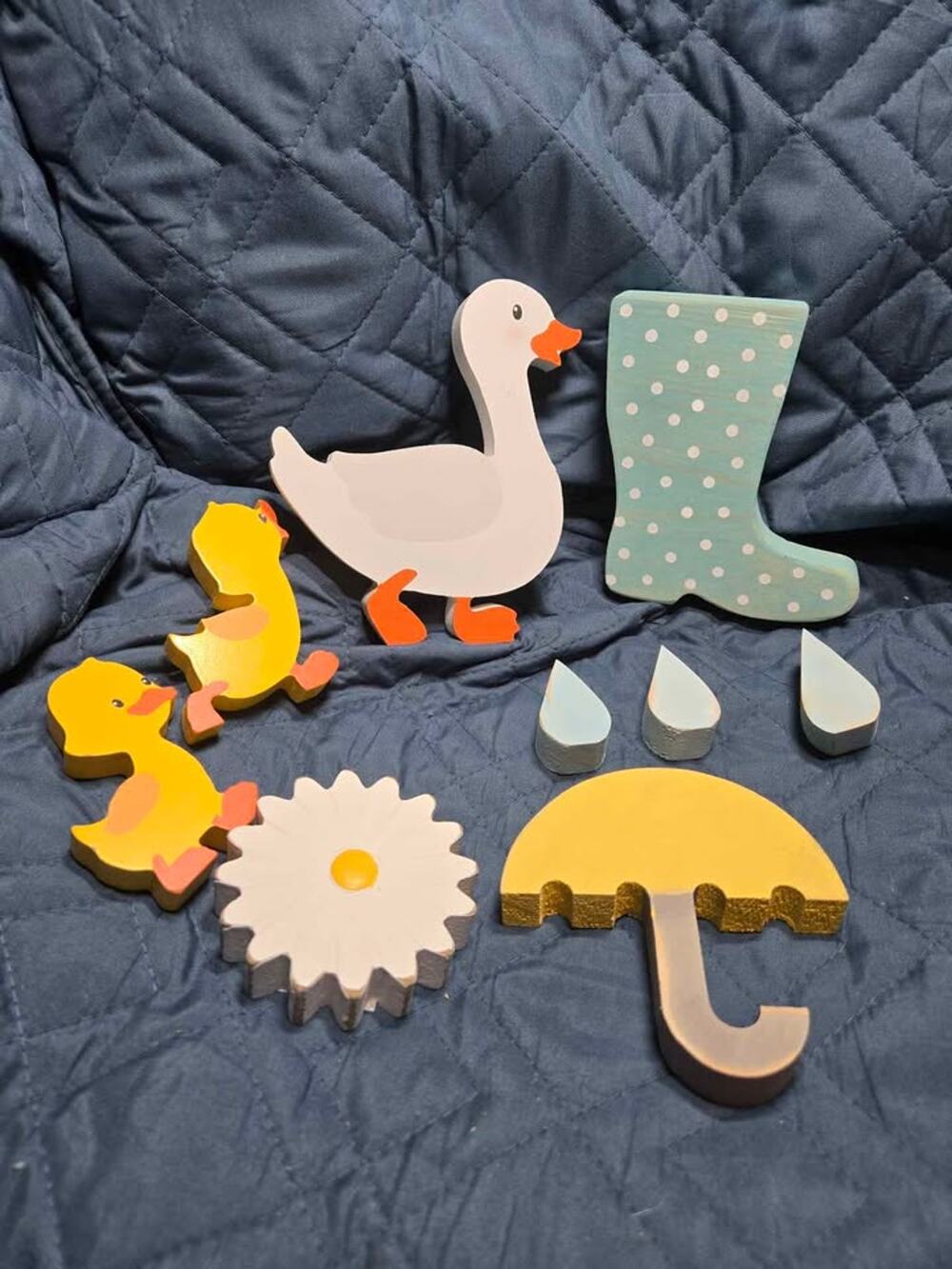 Wood Duck & Rain Themed Decorative Set